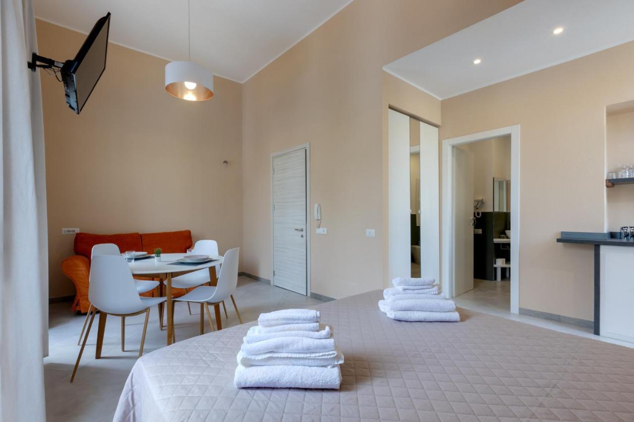 Bonnystudios Holiday Apartments 칼리아리 외부 사진