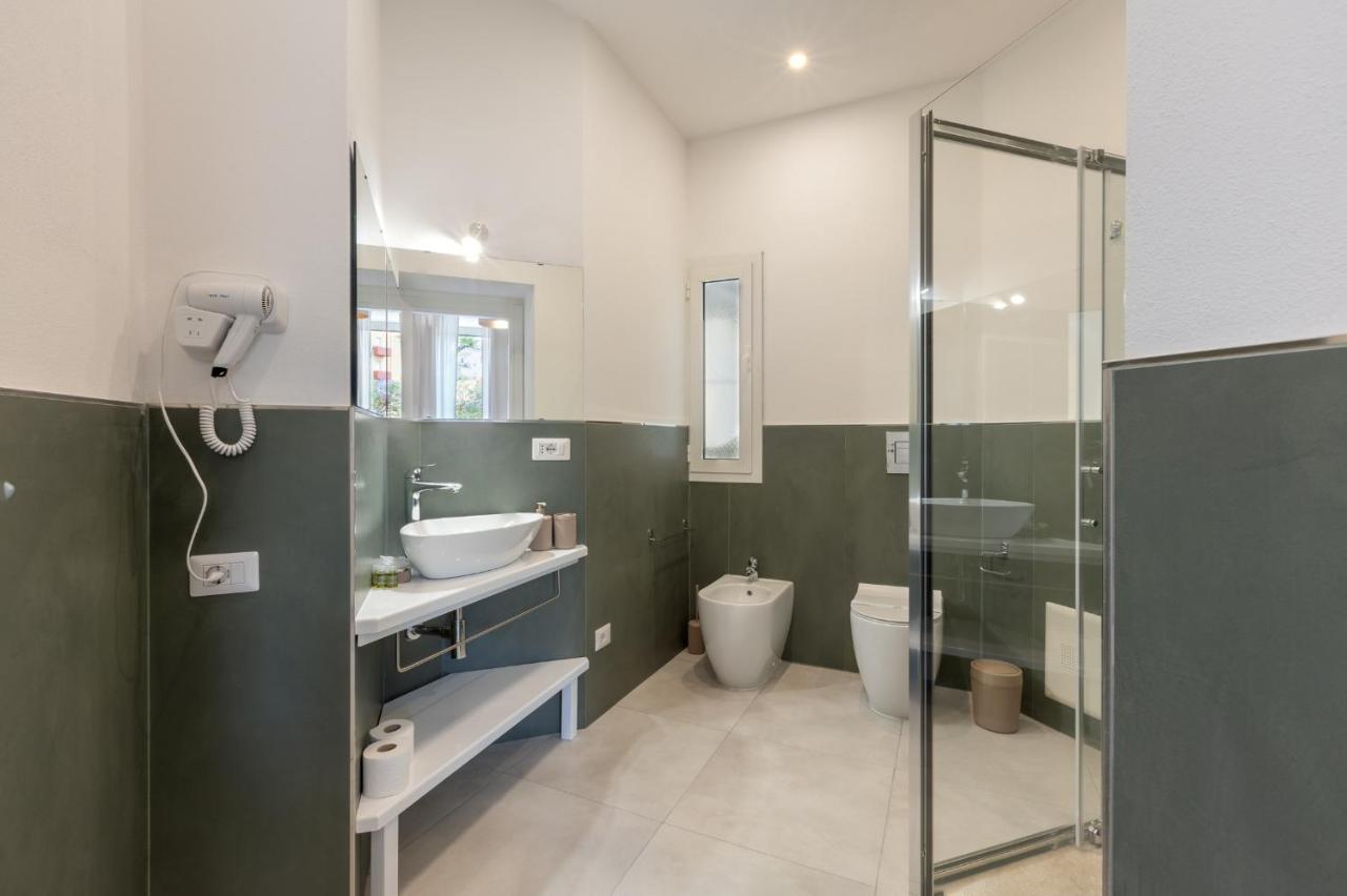 Bonnystudios Holiday Apartments 칼리아리 외부 사진